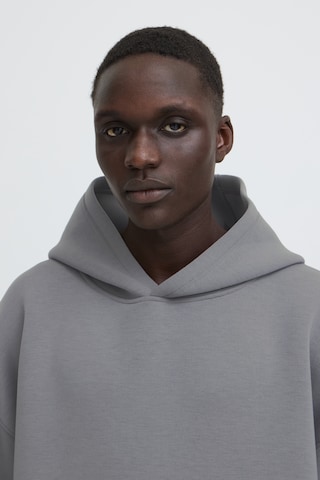 BLEND - Sudadera 'BHKEIRAN SCUBA' en gris
