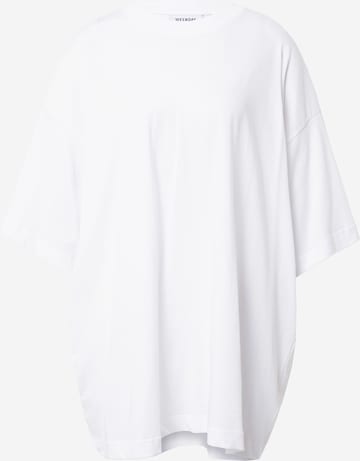 WEEKDAY Shirt 'Huge' in White: front
