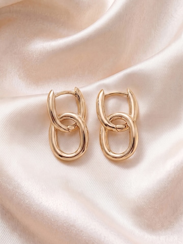 Jobo Earrings in Gold