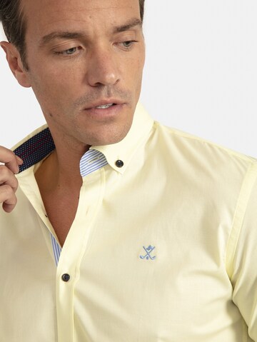 Regular fit Camicia 'Lisburn' di Sir Raymond Tailor in giallo