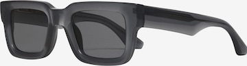 CHIMI Sunglasses in Grey: front