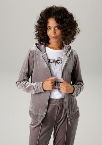 Aniston CASUAL Sweatjacke in Grau: Vorderseite