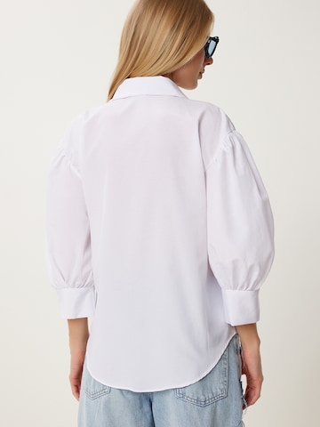 Happiness İstanbul Μπλούζα σε λευκό