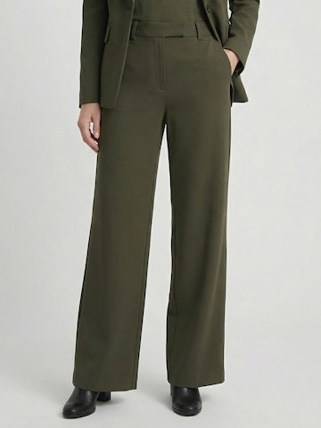Wide Leg Pantalon à plis 'Jana' Guido Maria Kretschmer Women en vert : devant