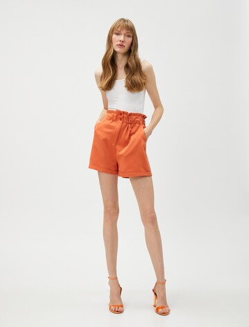 Koton Regular Broek in Oranje