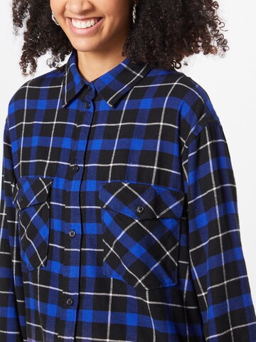 Camicia da donna 'Elsie' di WEEKDAY in blu