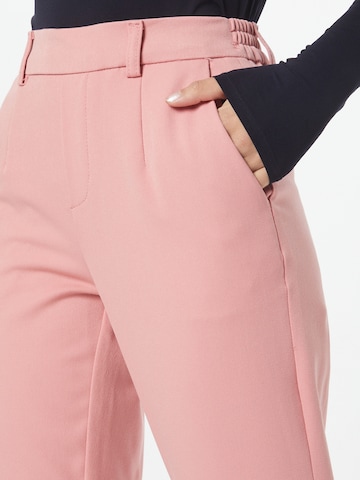 OBJECT - Slimfit Pantalón plisado 'LISA' en rosa