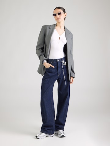 ABOUT YOU Shirt Bodysuit 'Ella' in White