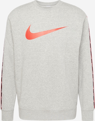 Nike Sportswear Sweatshirt in Grey: front