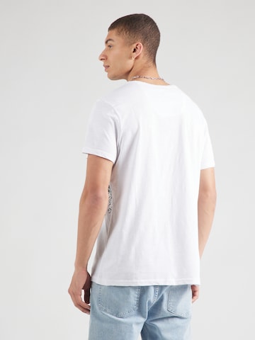CAMP DAVID Shirt in White