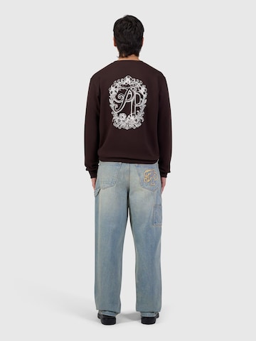 Pure Path Sweatshirt in Brown