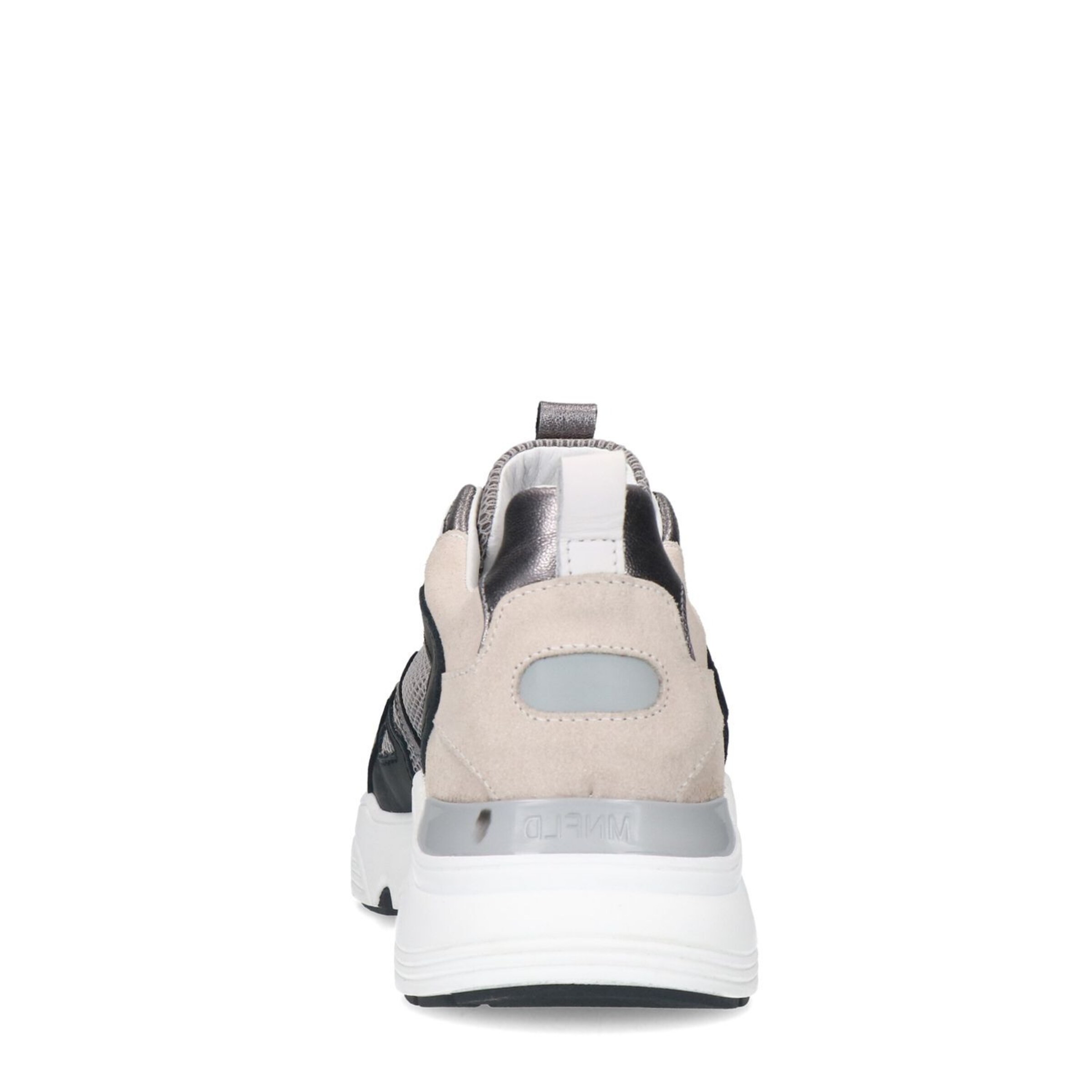 MANFIELD Sneakers 'Flache' in Silver