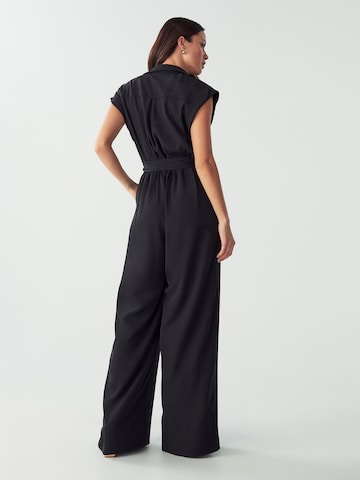 Willa - Jumpsuit 'KOBE ' en negro: atrás