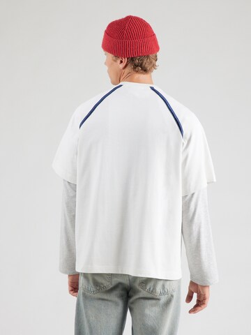 ADIDAS ORIGINALS Paita 'Badge Of Sport' värissä valkoinen