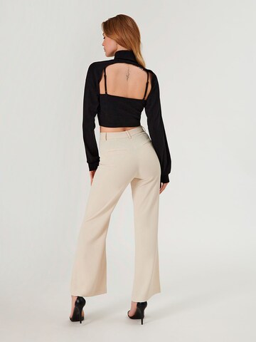 ABOUT YOU x Swalina&Linus Bootcut Hose 'Luca' in Beige