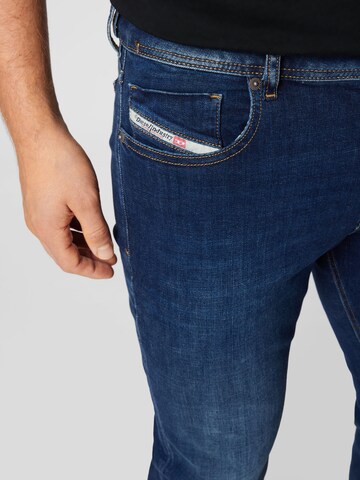 Skinny Jean DIESEL en bleu