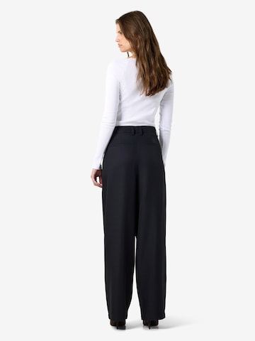 Loosefit Pantaloni con pieghe 'NMDaili' di Noisy may in nero
