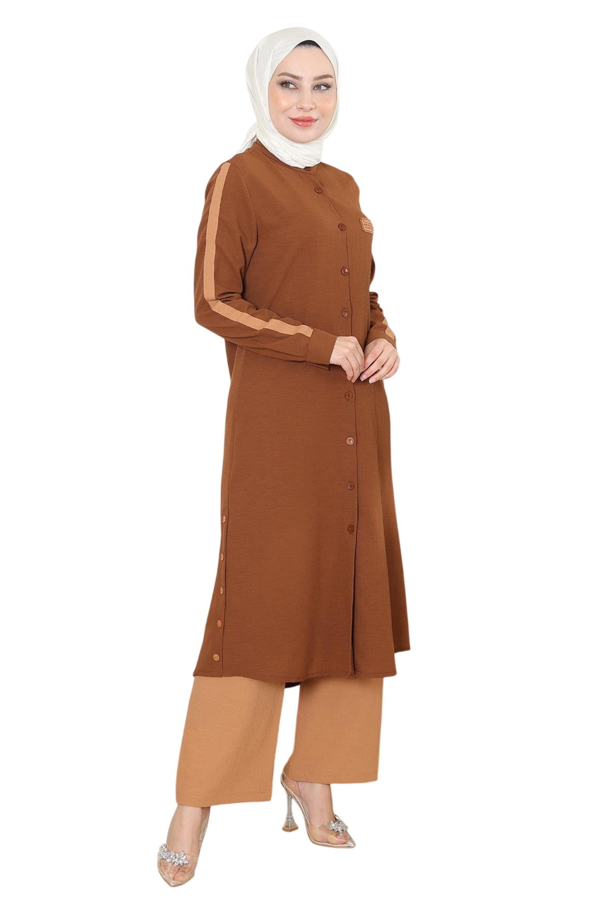 MODAMIHRAM Pantsuit in Brown: front