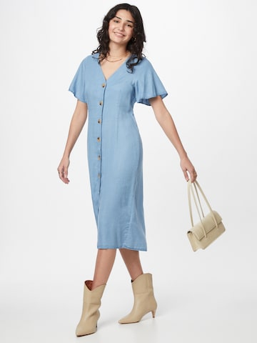 Robe-chemise 'VIVIANA' VERO MODA en bleu