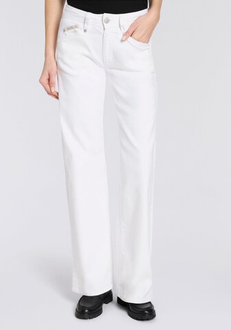 Herrlicher Regular Jeans in White: front