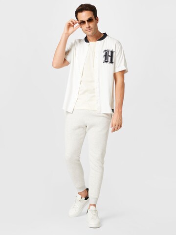 HOLLISTER - Ajuste confortable Camisa en blanco