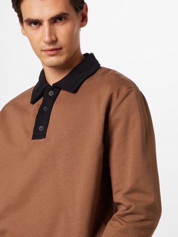Rotholz Bluser & t-shirts i brun