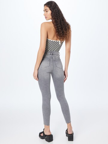 Skinny Jeans di NEW LOOK in grigio