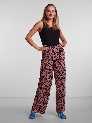 PIECES Wide leg Pants 'MELINE' in Brown