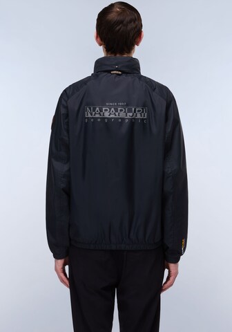 NAPAPIJRI Jacke in Schwarz