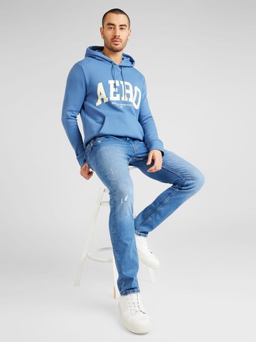 AÉROPOSTALE Sweatshirt in Blau