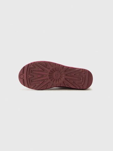 UGG - Botas 'CLASSIC ULTRA MINI' em rosa