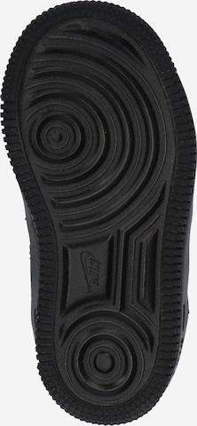 Nike Sportswear Sneaker 'Force 1' in Schwarz