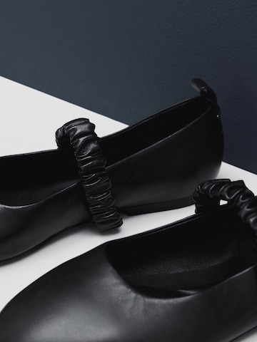 Ballerines à lanières Next en noir