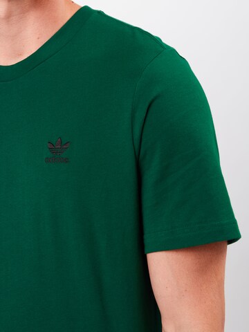 ADIDAS ORIGINALS Regular fit Shirt 'ESSENTIAL' in Groen