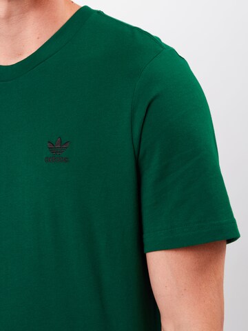 Regular fit Tricou 'ESSENTIAL' de la ADIDAS ORIGINALS pe verde