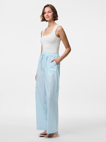PIECES Loosefit Broek 'PCLiliane' in Blauw