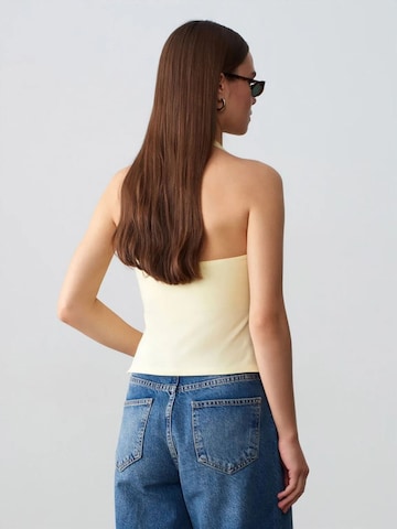 Dilvin - Top em amarelo