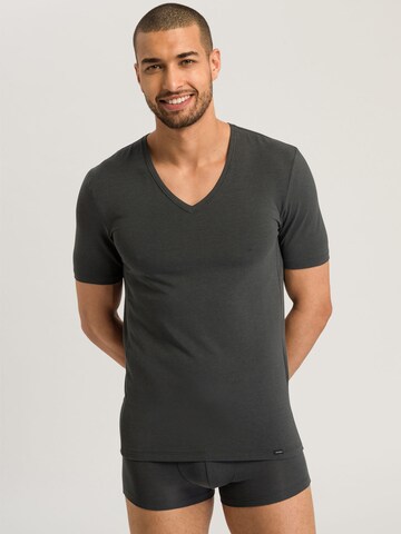 Hanro T-Shirt V-Neck ' Natural Function ' in Schwarz: predná strana