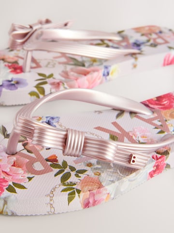 Baker by Ted Baker Sandali | bela barva