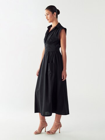 Rochie 'ELLESE' de la Willa pe negru