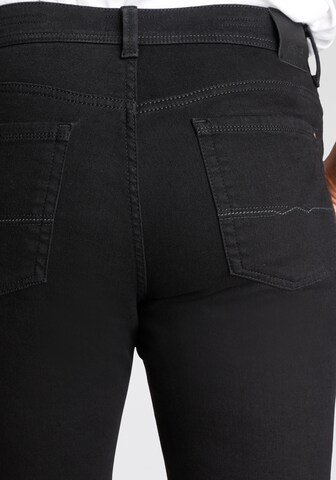 PIONEER Regular Jeans in Black