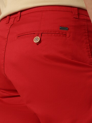 bugatti Regular Chino in Rood