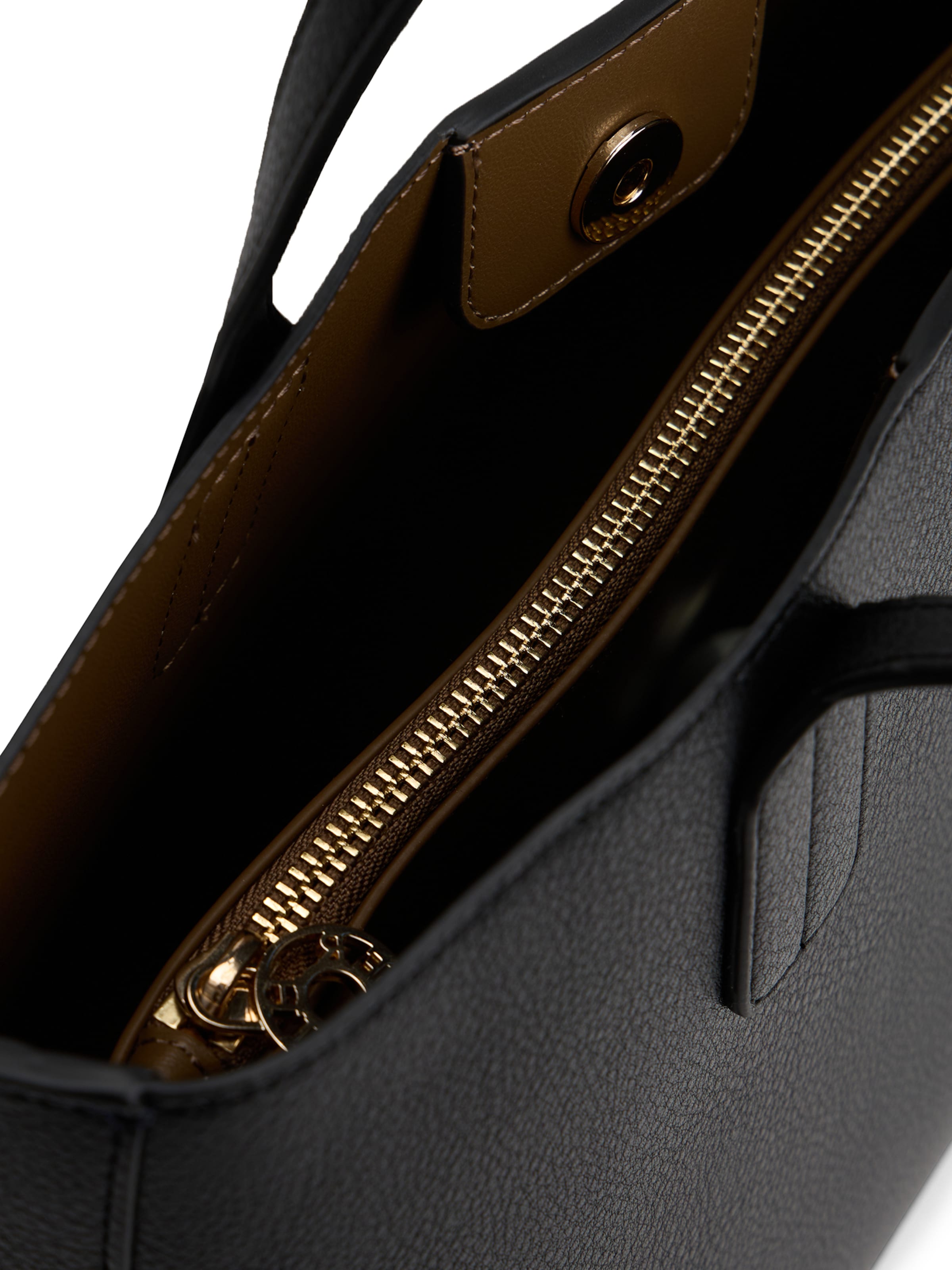 TOMMY HILFIGER Сумки в Черный