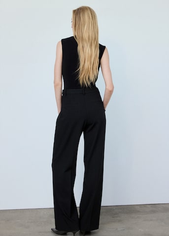 MANGO Top 'CARMEN' | črna barva