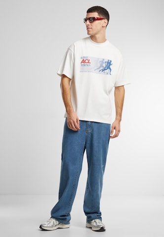 Tricou 'Athletics' de la Another Cotton Lab pe alb