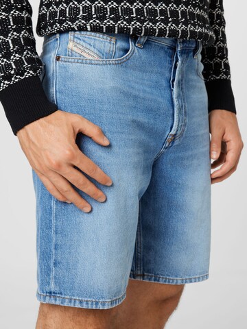 regular Jeans 'MACS' di DIESEL in blu