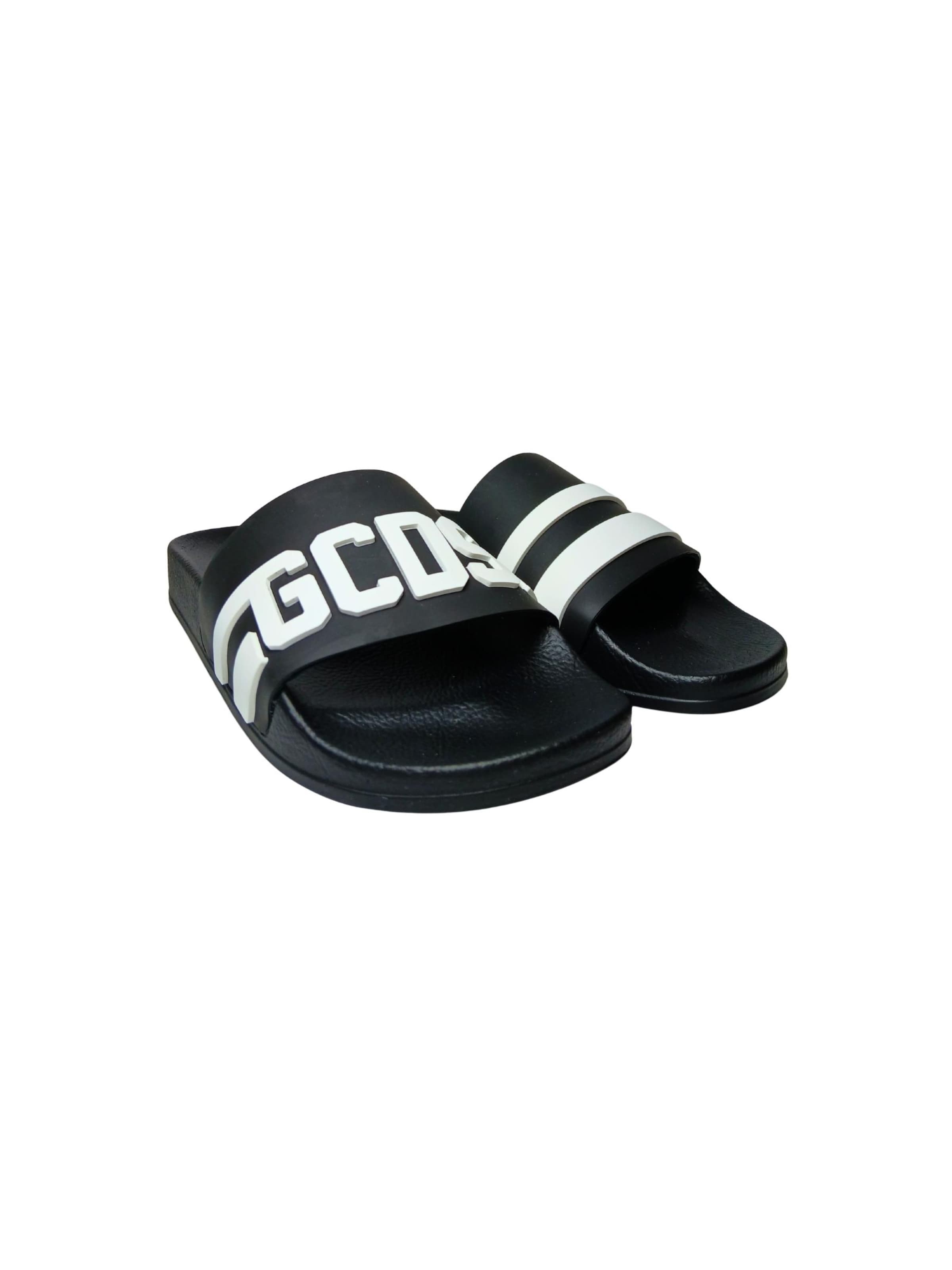 Scarpe da spiaggia / da bagno di GCDS in nero
