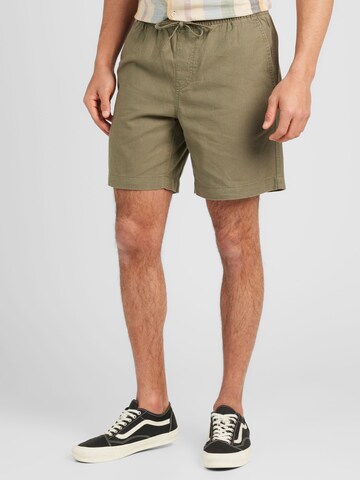 Dockers Regular Shorts in Grün: predná strana