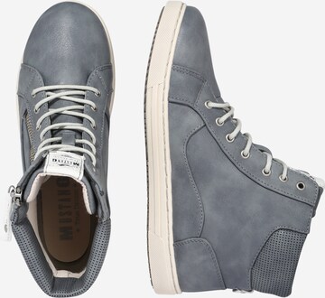 MUSTANG Sneaker in Blau