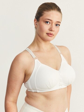 Soutien-gorge C&City en blanc : devant